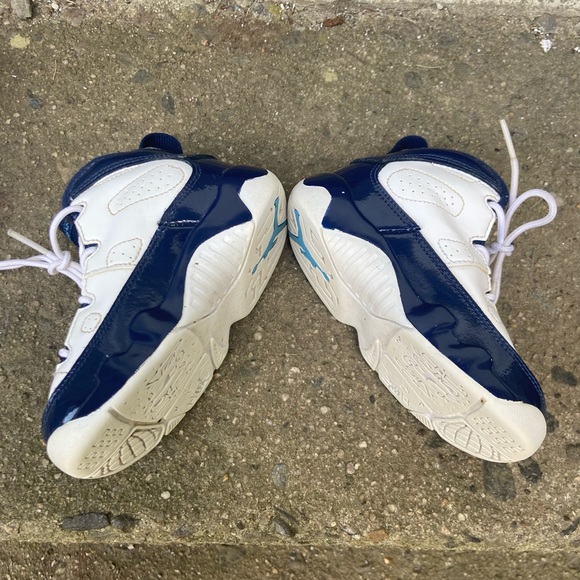 Nike Jordan 9 Retro (TD) White Uni. Blue Sneakers - Picture 3 of 3